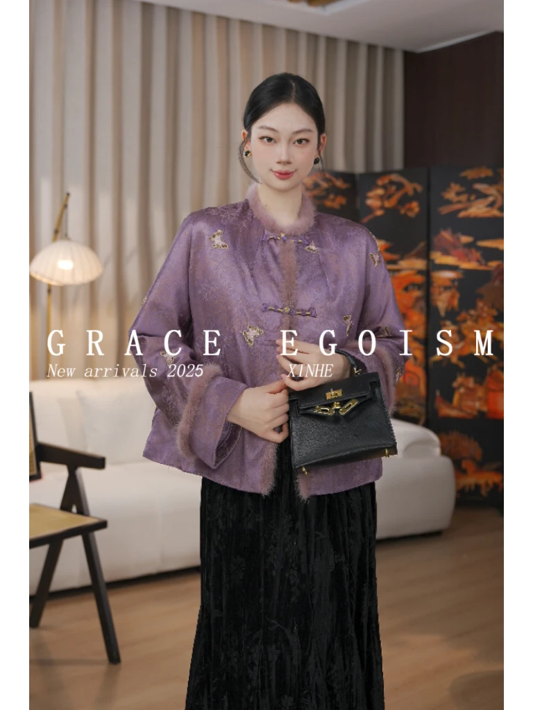 金禾【金禾专属】冬款国风重工蝴蝶刺绣拼接水貂毛羽绒服3936