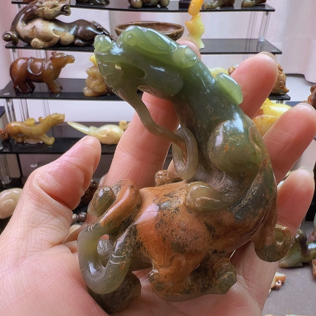 小***杨颈饰未镶嵌和田玉