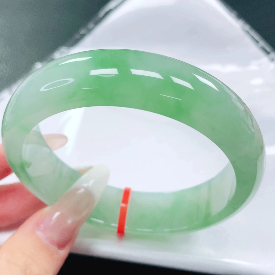 未镶嵌手镯翡翠59