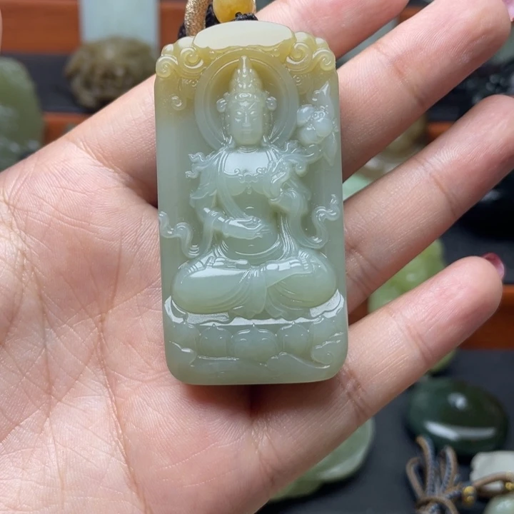 乐***呵和田玉未镶嵌挂件