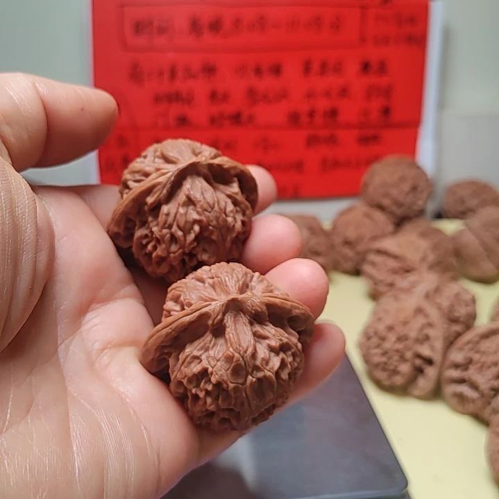 文玩核桃把件39+的全品无药无修无夹板的宫灯