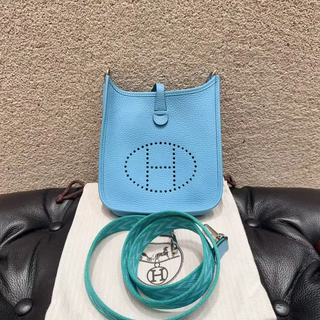99新 Hermes/爱马仕 minievelyne 牛仔蓝银扣 编织肩带 Tc皮 Y刻