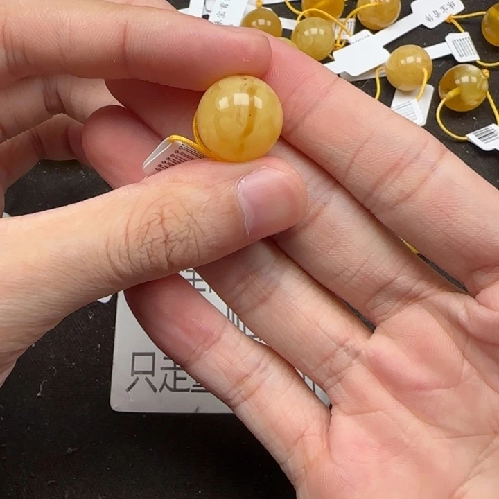 蜜蜡未镶嵌珠宝奇石天然111