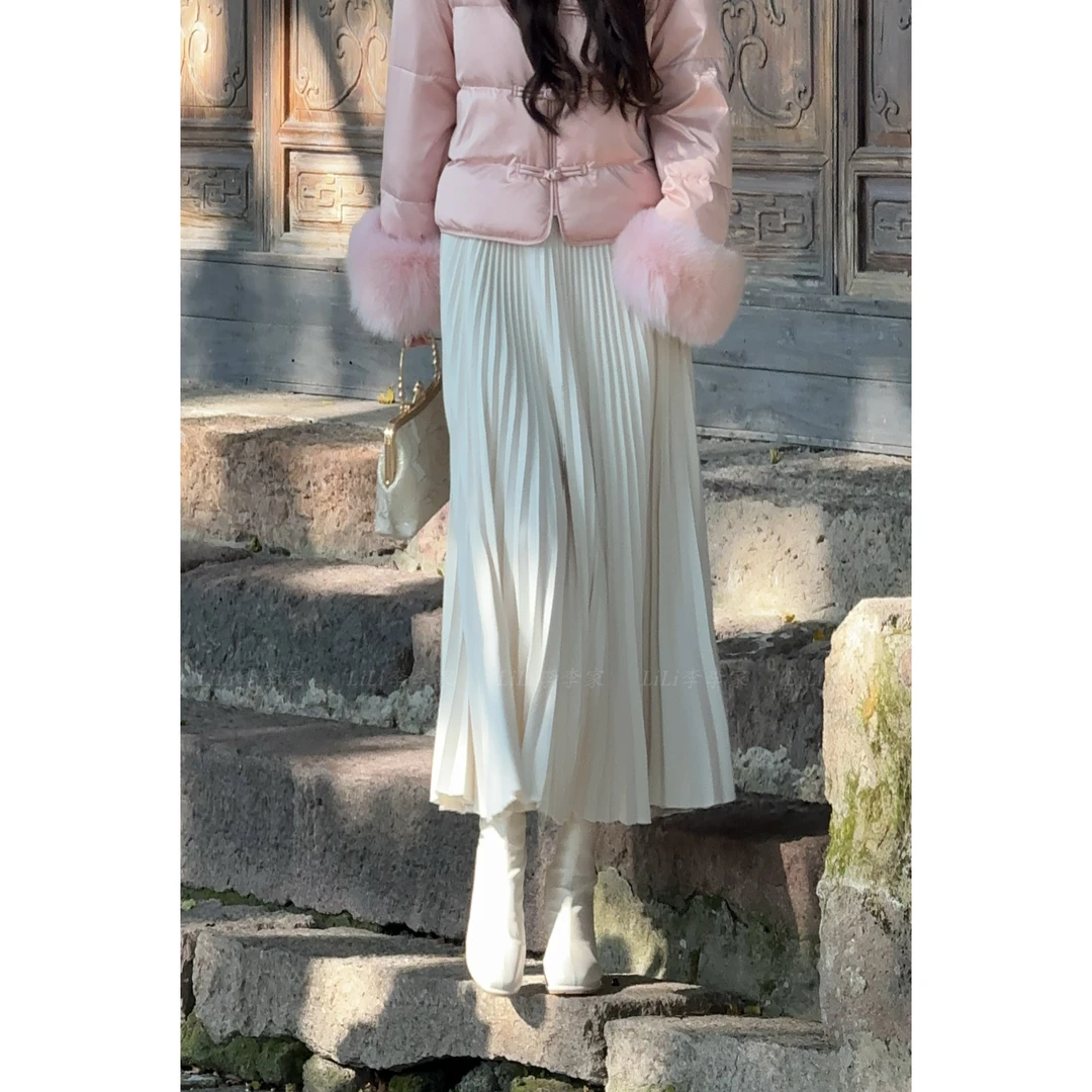 【霜雪】LiLi米白色风琴褶绒面半身裙XMZH5024