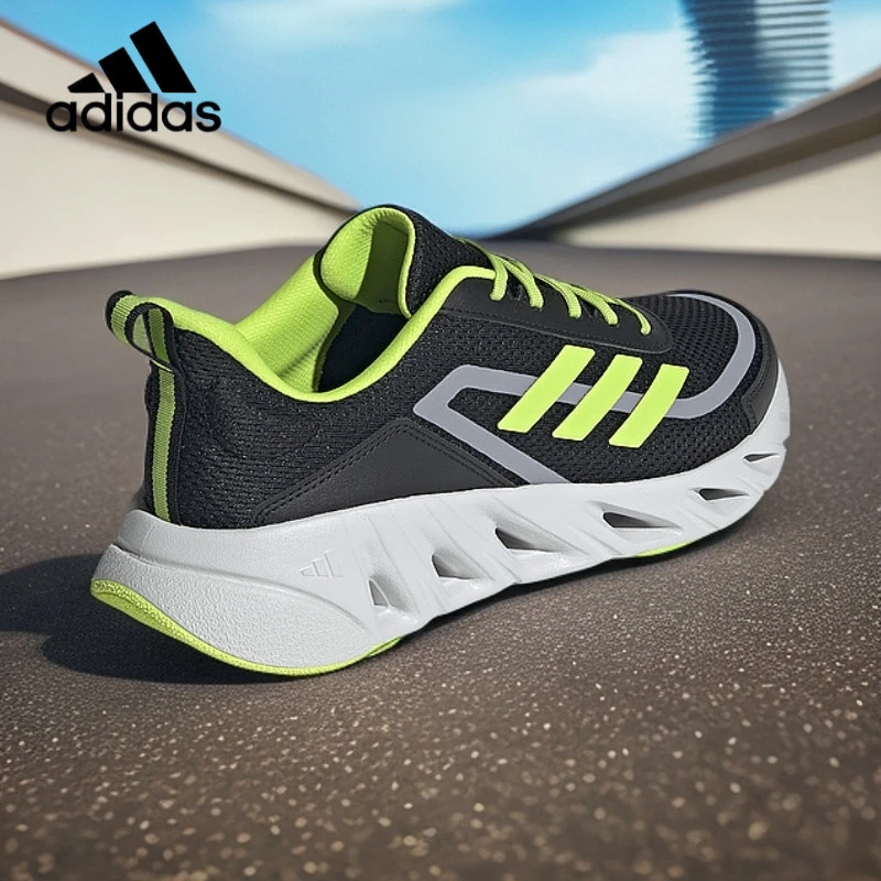 Adidas阿迪达斯秋冬新款情侣款跑步鞋新款舒适休闲运动跑鞋JS0476