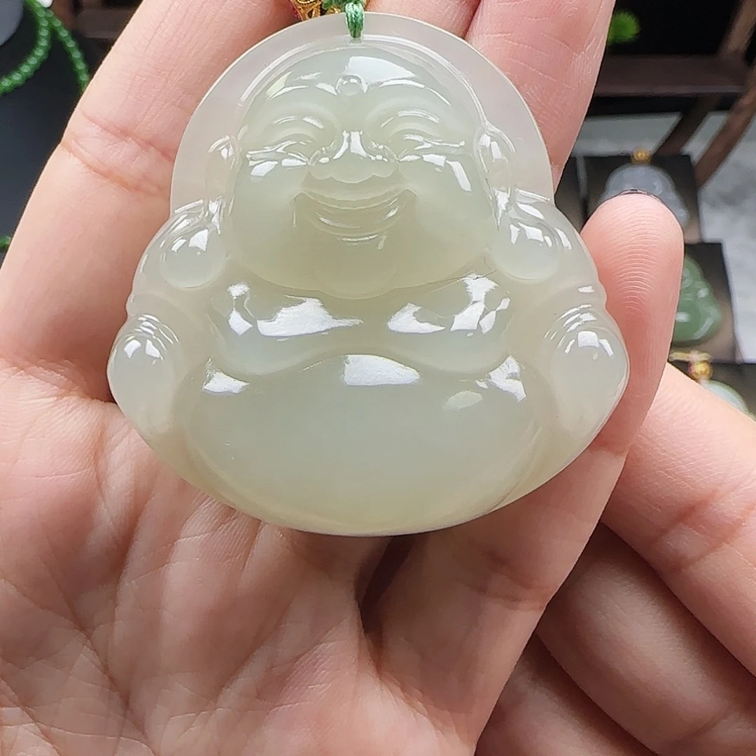 和田玉18K金镶嵌吊坠(赠链)