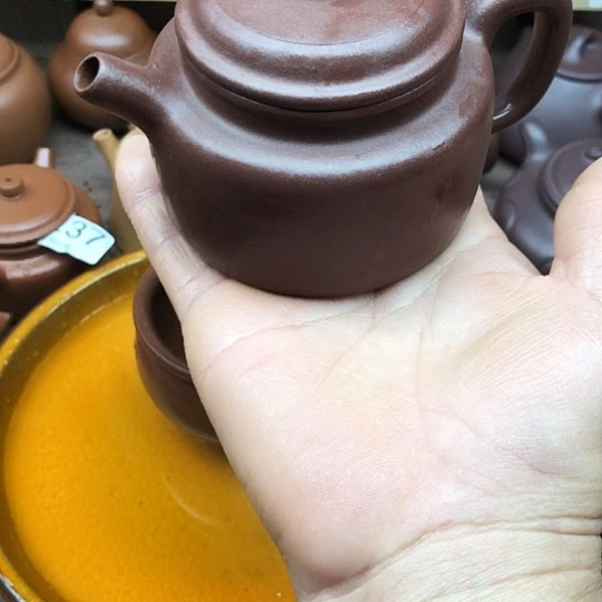 紫砂茶壶低槽青得中170豪升左右