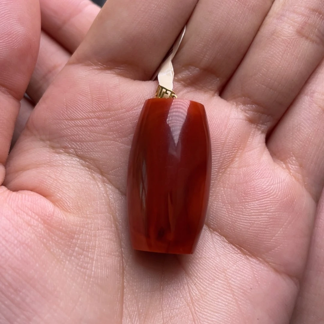 【闪购商品】18K金镶嵌桶珠吊坠南红玛瑙