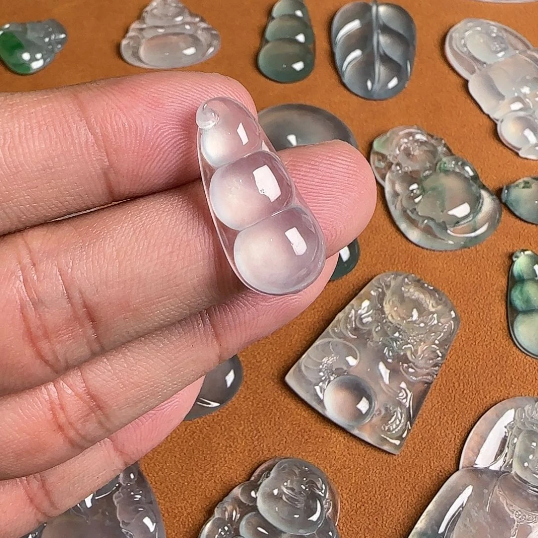 【闪购商品】翡翠未镶嵌吊坠(不含链)