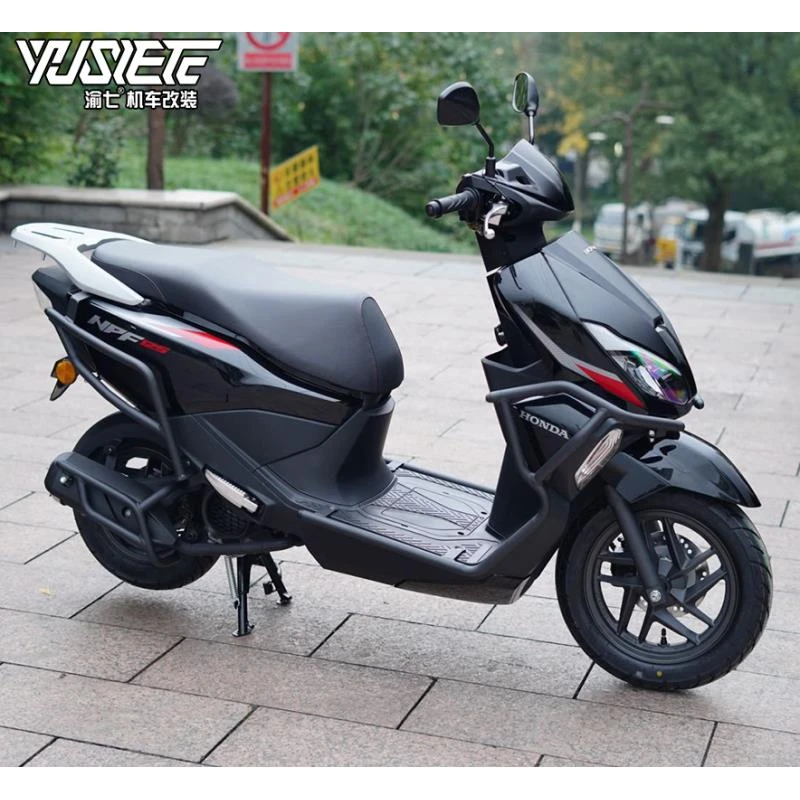 适用本田NPF125电摩款保险杠改装配件后货架前后护杠防摔摩托车