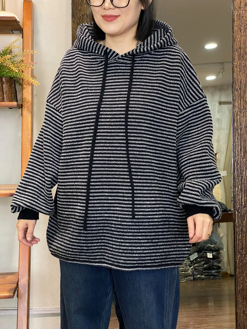 兰粒绒连帽卫衣-10783大码女装秋冬厚款胖MM宽松保暖文艺下摆卷边