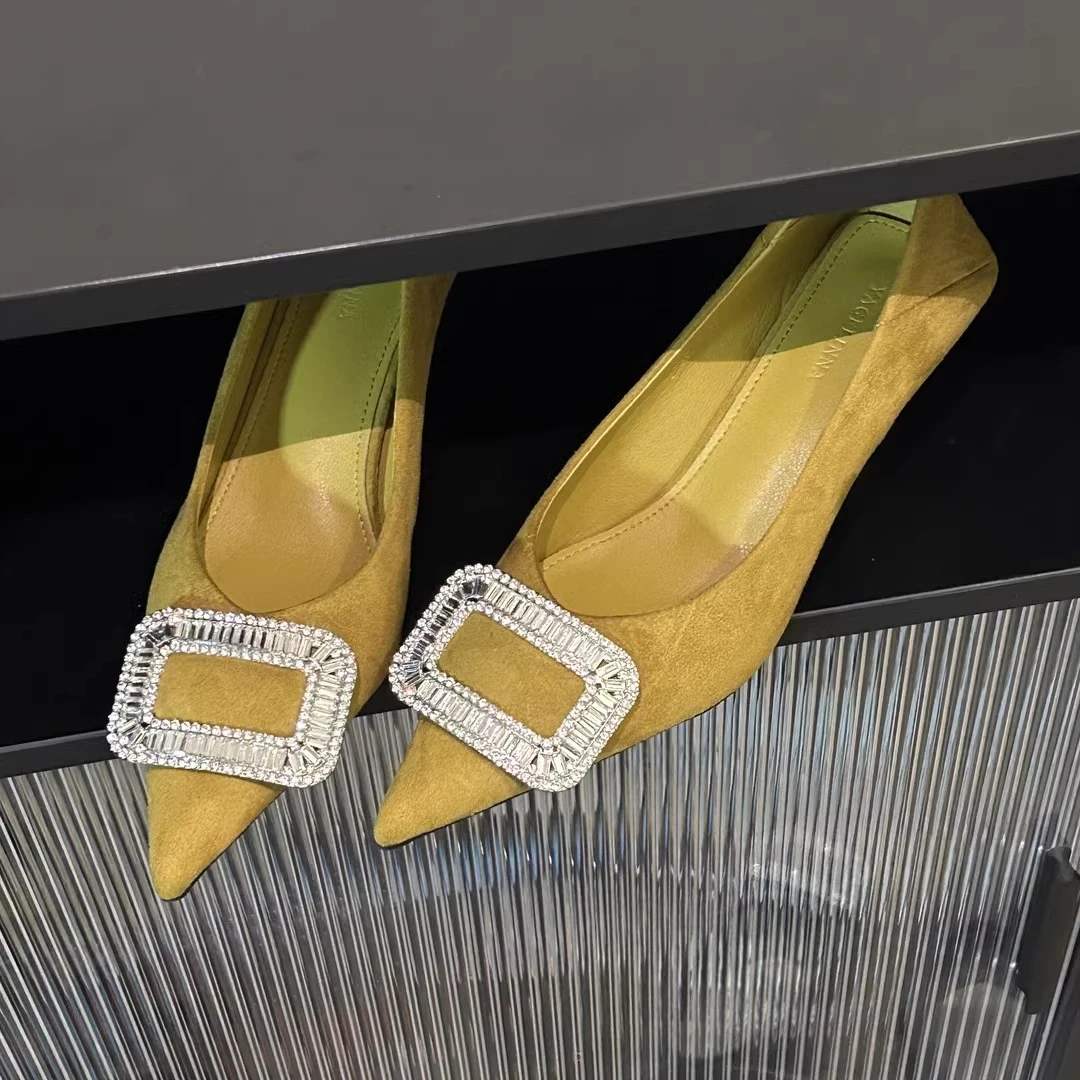 水钻单鞋女2025年春秋闪闪钻扣气质尖头浅口不累脚通勤高跟单鞋女