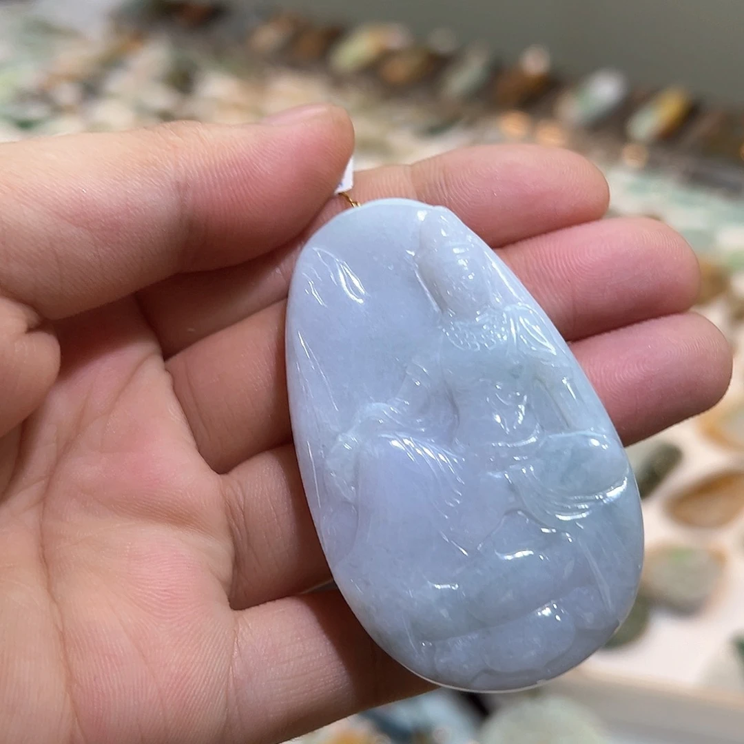 翡翠未镶嵌颈饰挂件