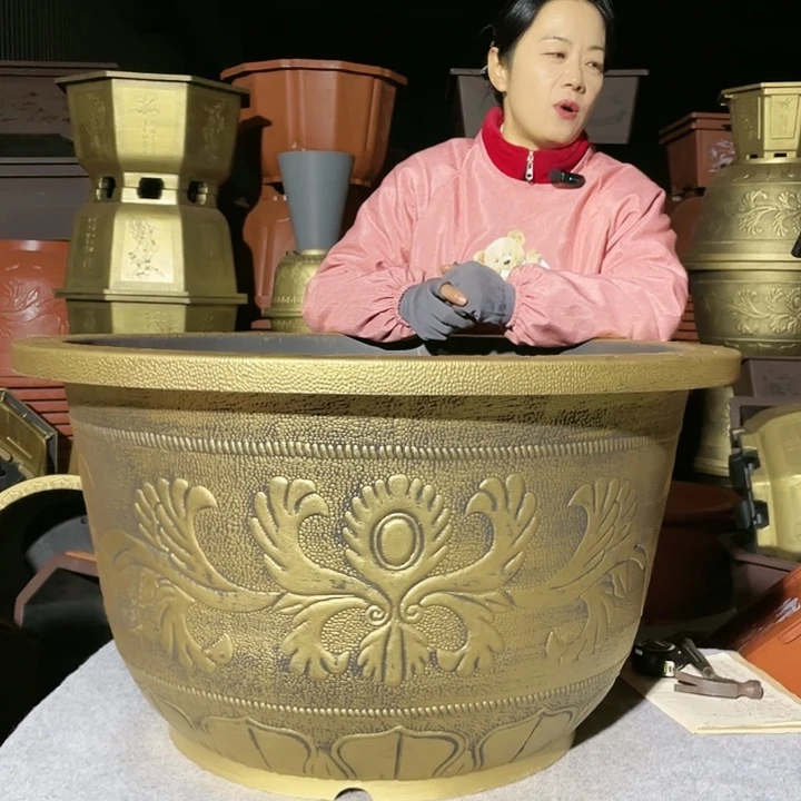 圆盆古铜八零两个