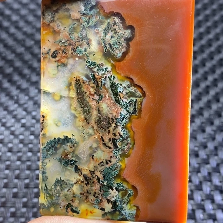 孙***娘玛瑙/玉髓未镶嵌玛瑙