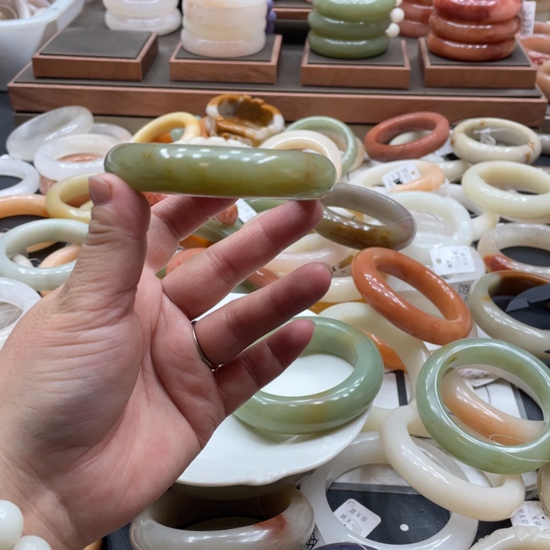 睡***困未镶嵌手镯石英质玉