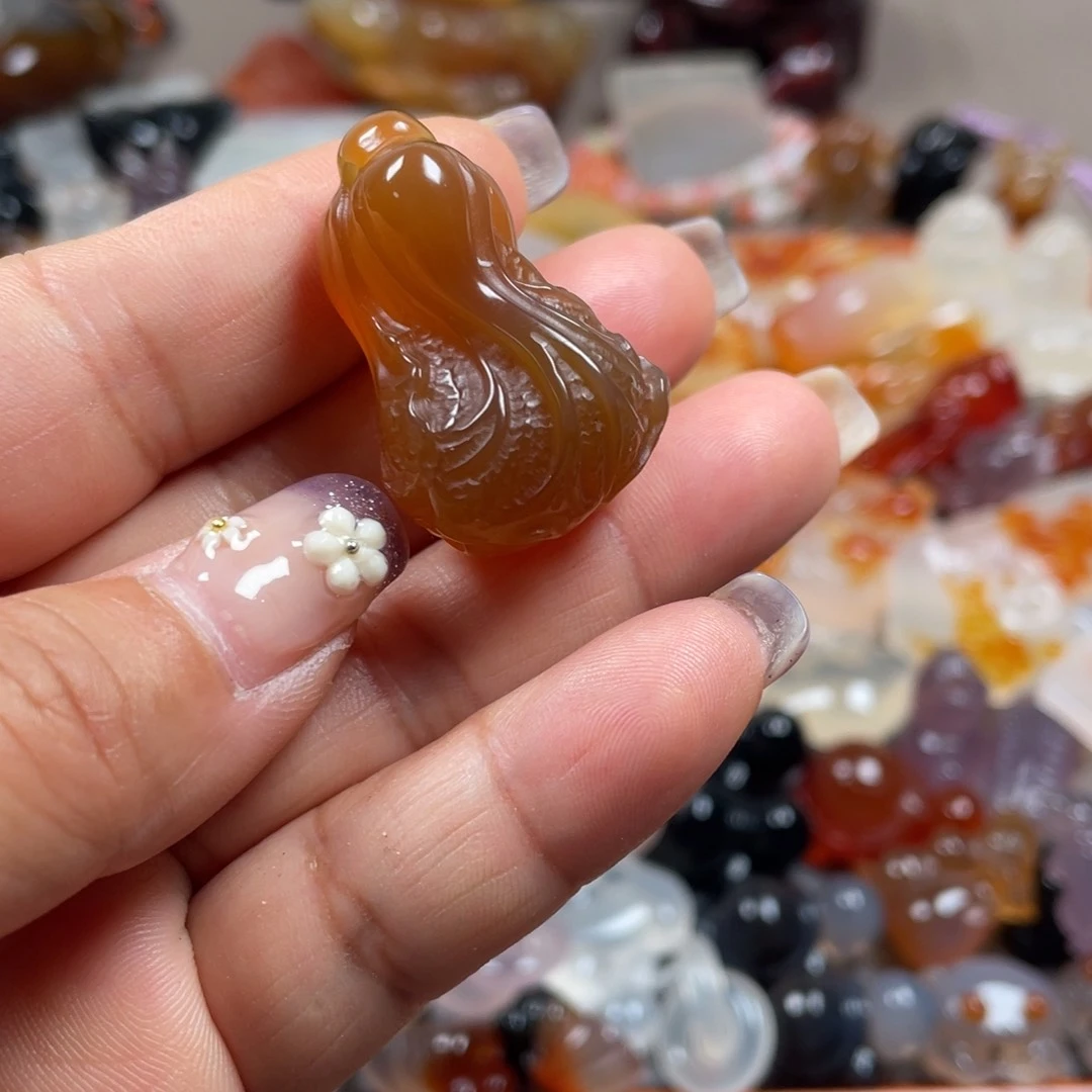 玛瑙/玉髓颈饰未镶嵌