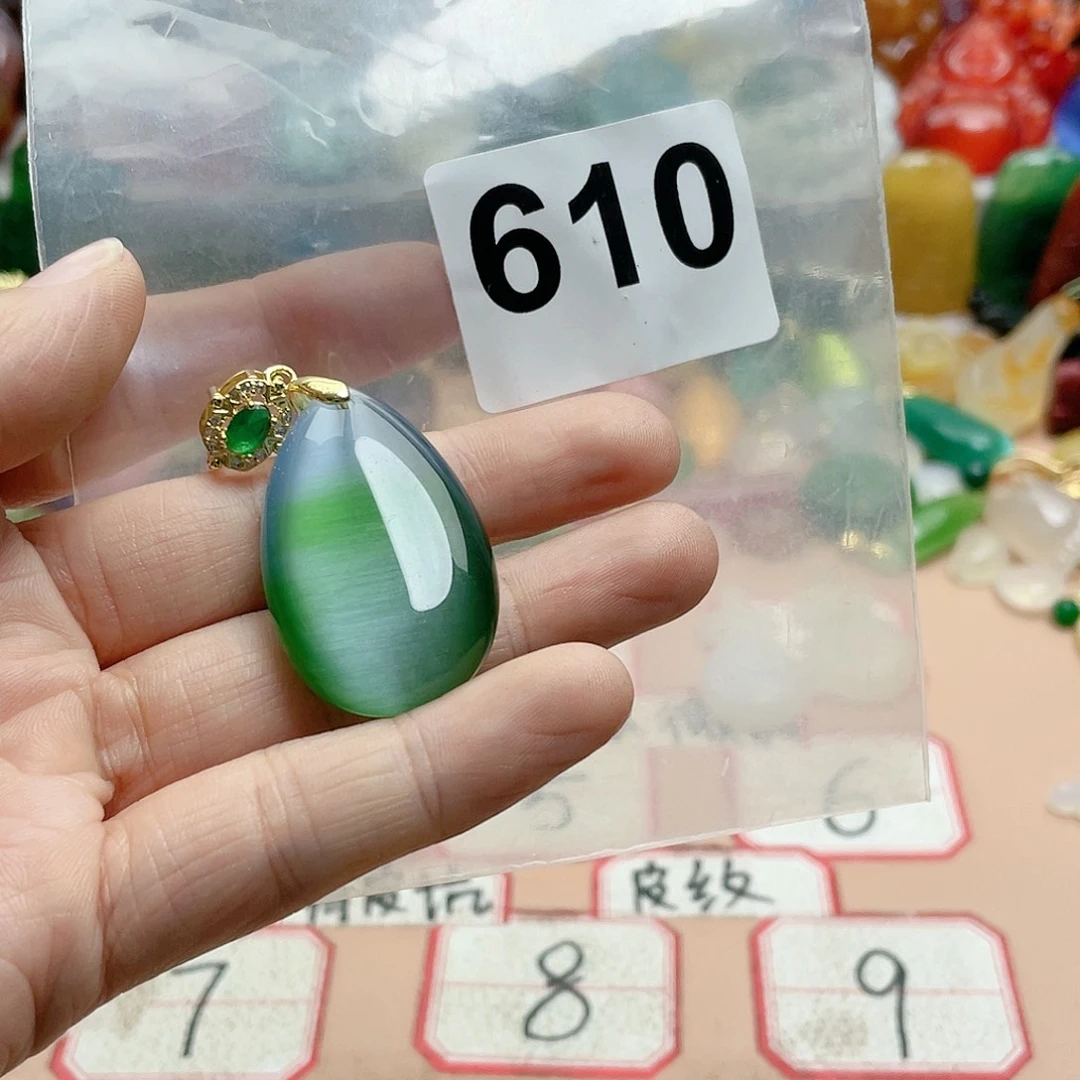 合金颈饰玛瑙/玉髓心*