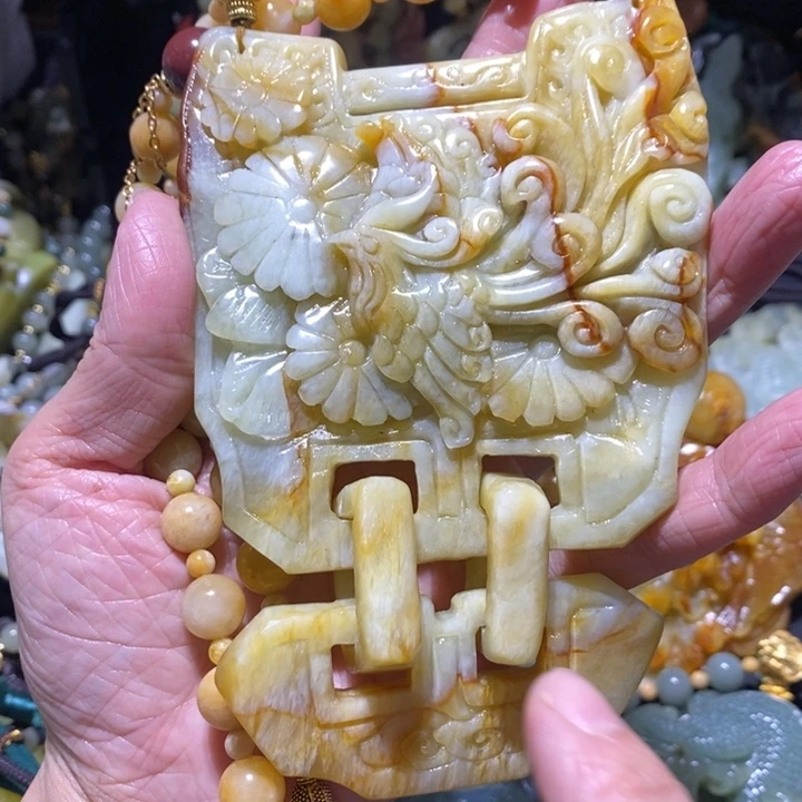 岫玉吊坠(赠链)未镶嵌