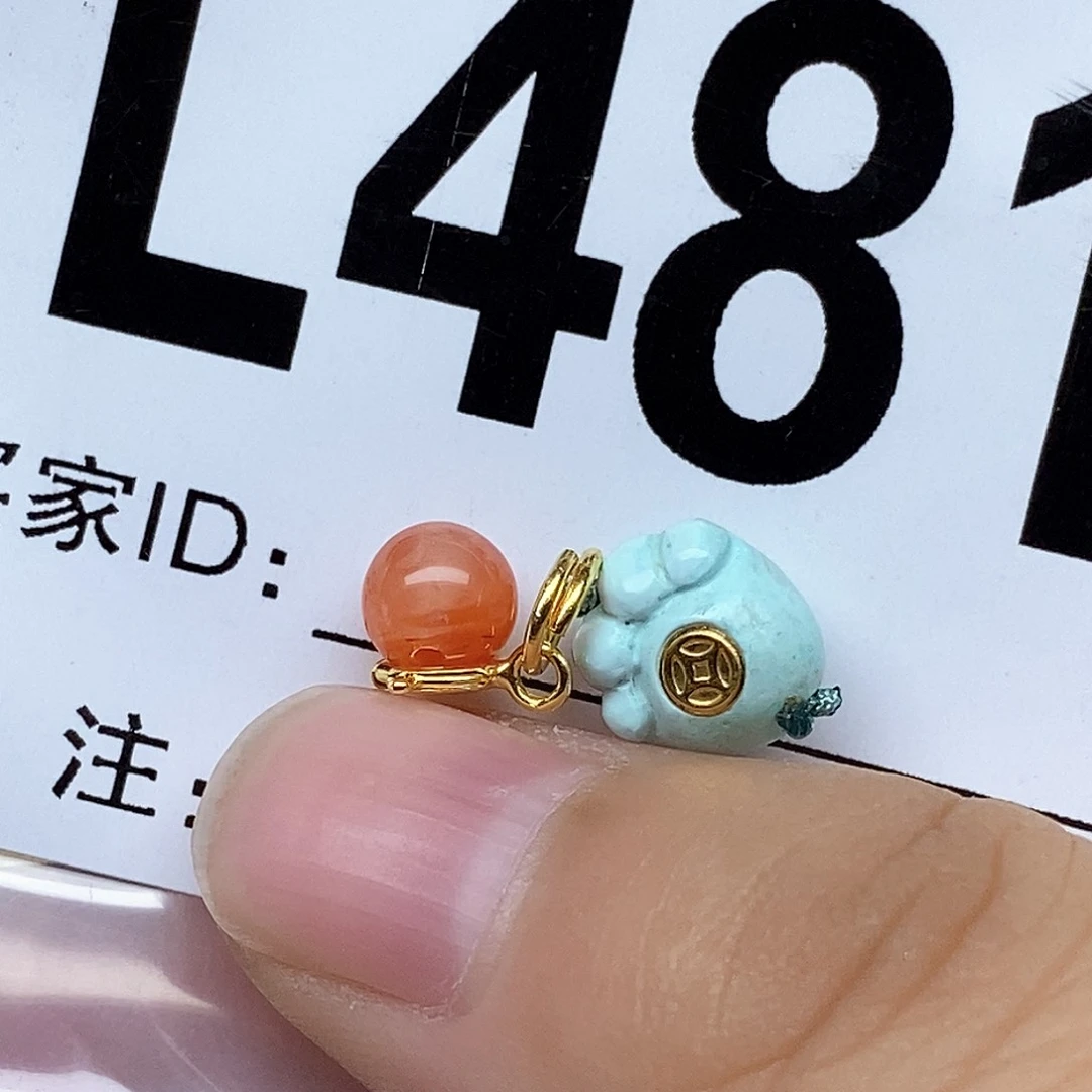 南红玛瑙配饰未镶嵌