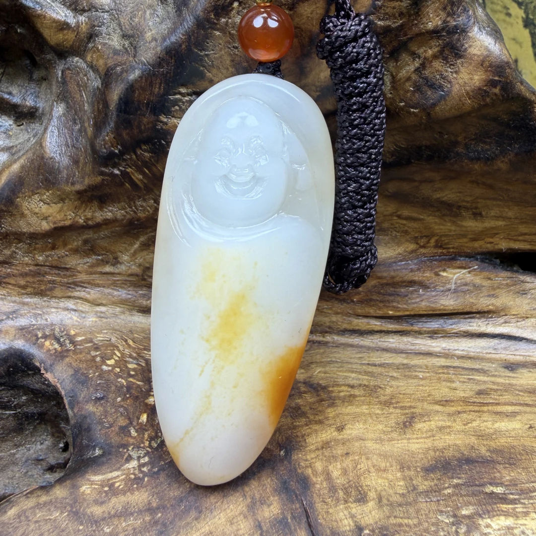 和田玉，29克，佛公吊坠挂件洒金皮黄沁弥勒佛男女款