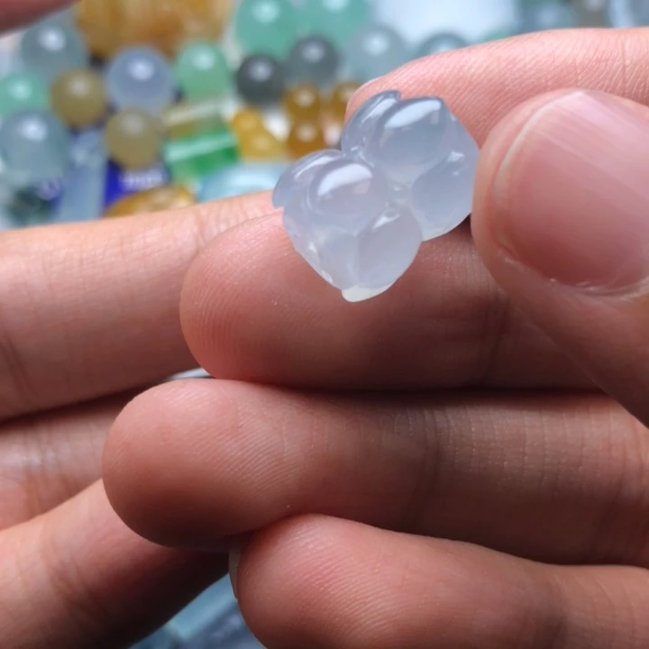 未镶嵌定制翡翠挂件