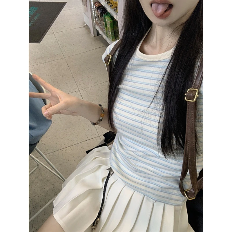 复古短袖条纹T恤女2024夏季辣妹修身显瘦打底衫百搭学生短款上衣