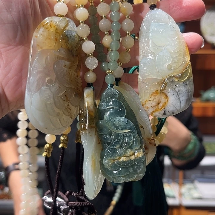 未镶嵌岫玉毛衣链