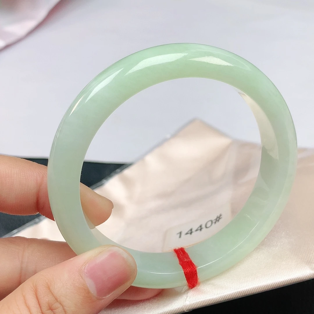 翡翠手镯未镶嵌60圈1440