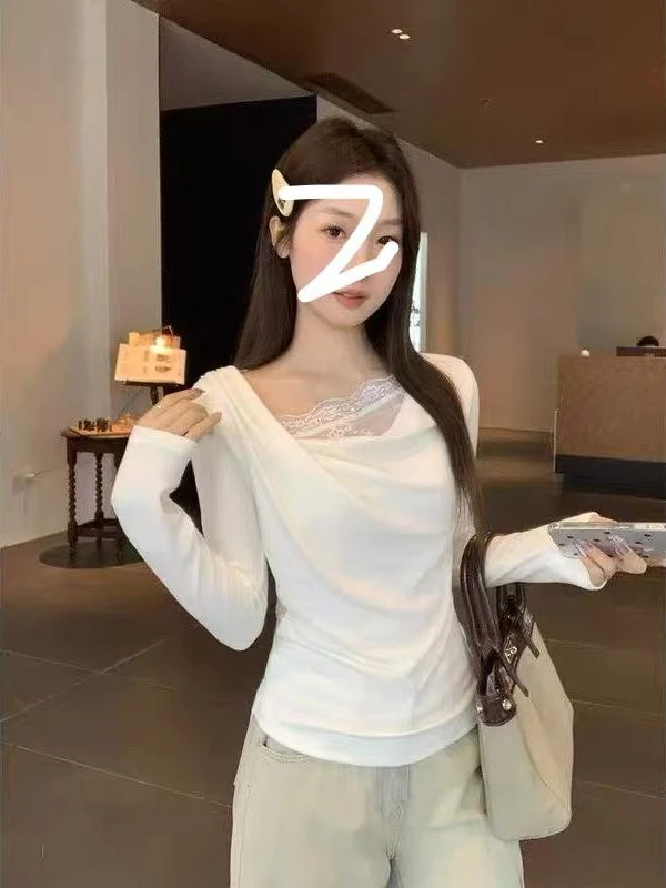 2025秋冬韩版高级感气质设计款修身显瘦洋气百搭长袖打底衫女8918