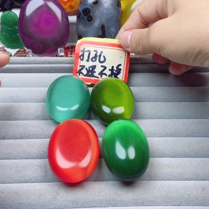 独***溪未镶嵌玛瑙/玉髓珠宝奇石