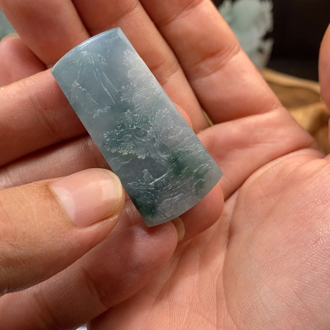 定制翡翠未镶嵌翡翠