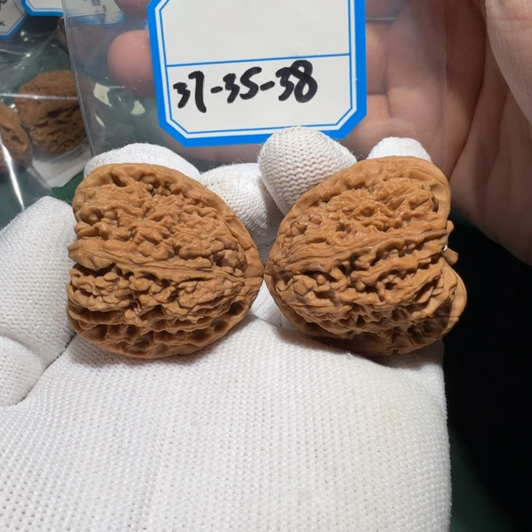 吊坠文玩核桃南疆048
