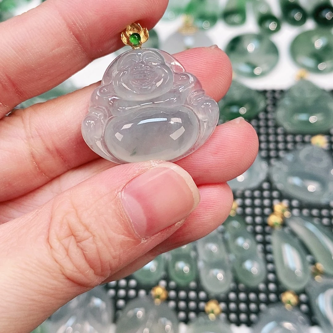 翡翠颈饰18K金镶嵌吊坠
