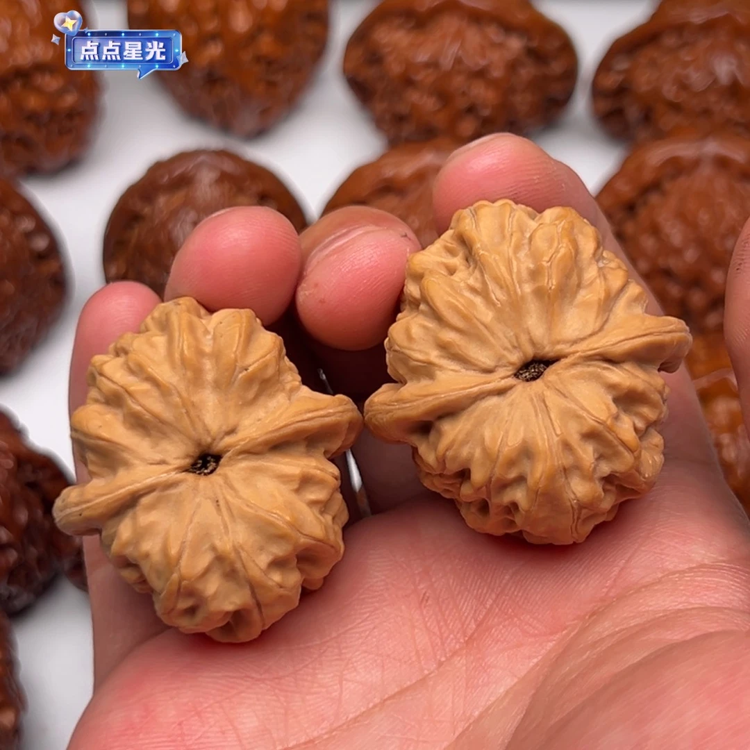 上****文玩核桃吊坠霸王