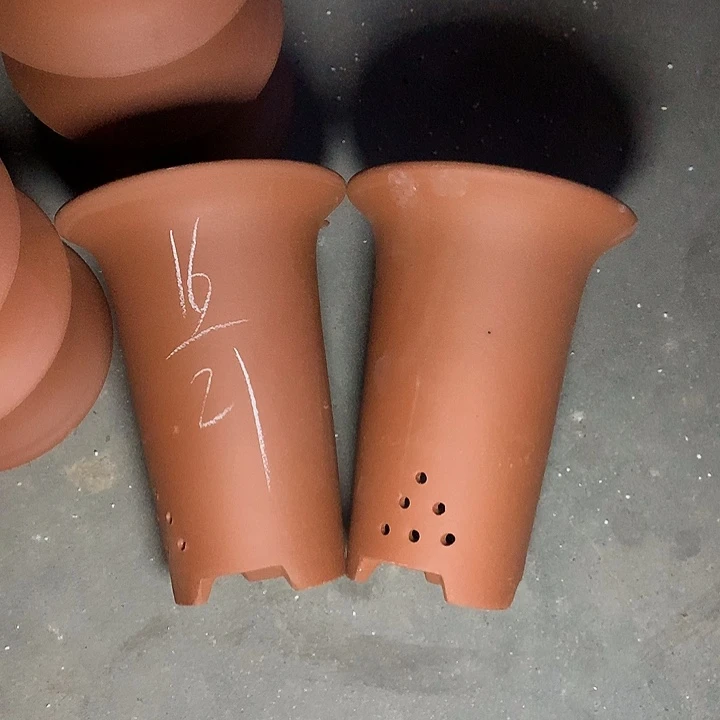 紫砂花盆紫砂的颜色很好看