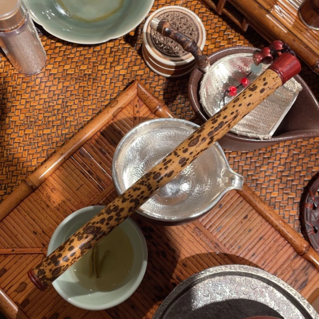 紫砂茶案梅鹿竹香筒梅鹿竹香筒