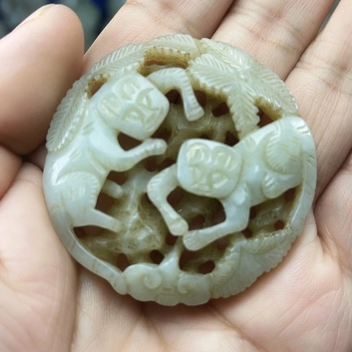 和田玉（青白玉）未镶嵌颈饰