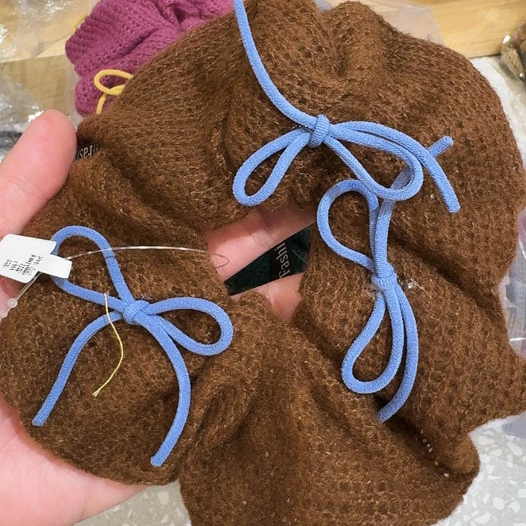 非金属无棕色蝴蝶结