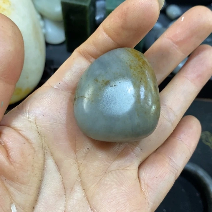 未镶嵌和田玉（糖玉）挂件