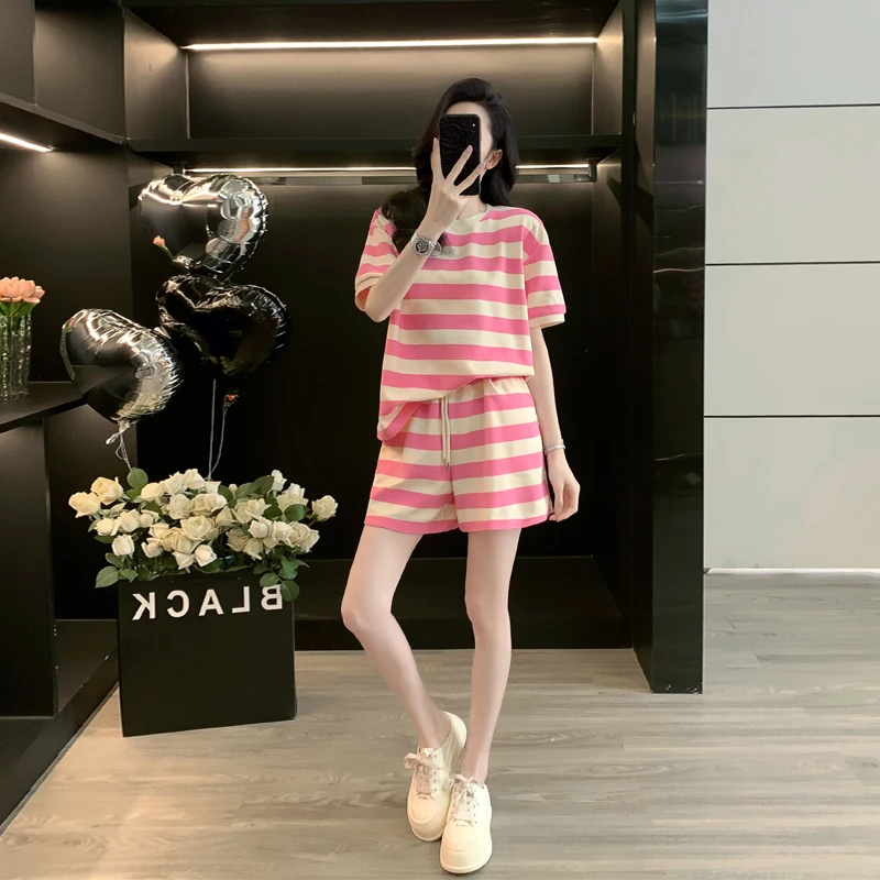 网红减龄条纹休闲运动套装女夏2025新款爆款洋气短袖短裤两件套潮