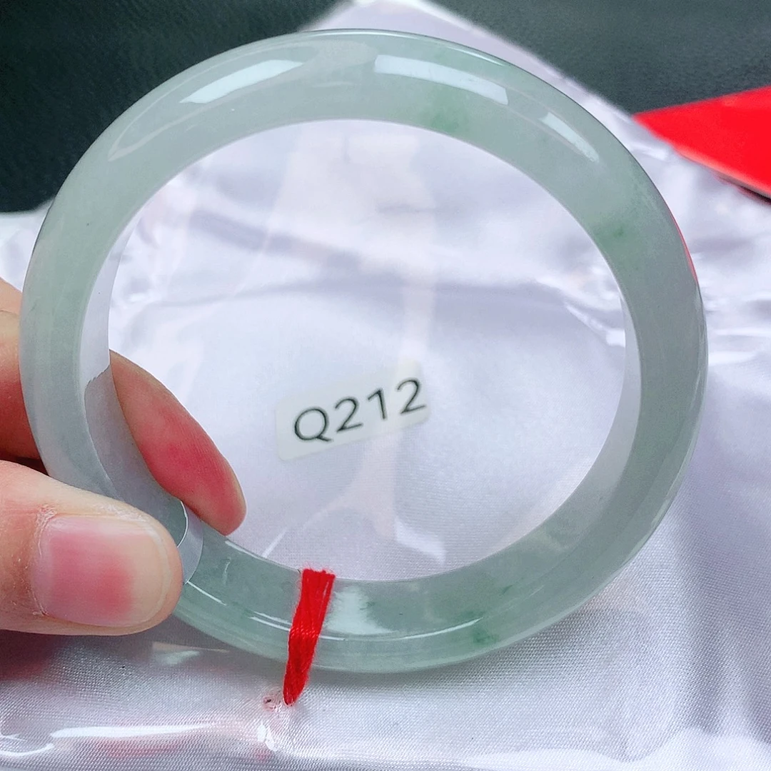 翡翠未镶嵌手镯缅甸天然a货翡翠手镯