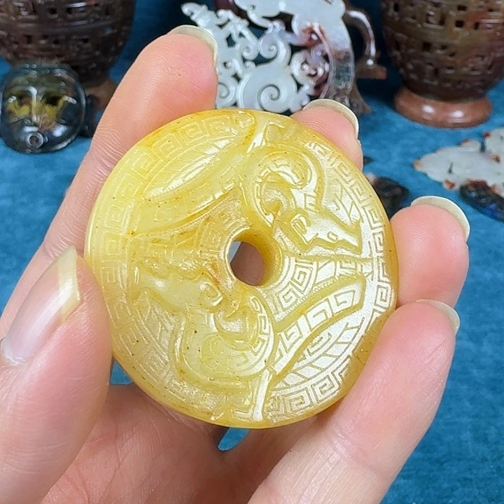 和田玉（糖玉）未镶嵌挂件