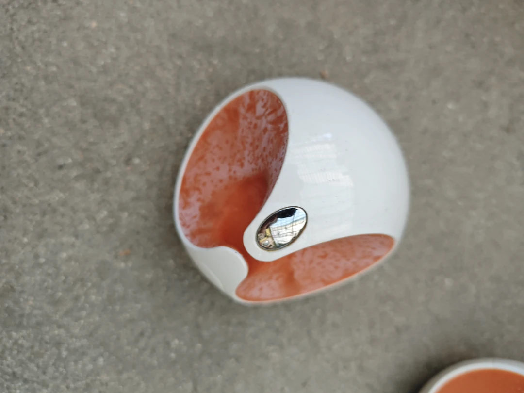 8新  振动音箱换音箱一个的价格，不包好坏。