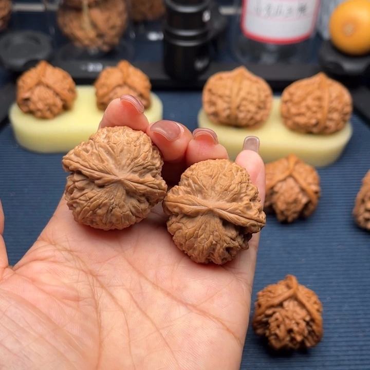 吊坠文玩核桃35尺龙眼全品