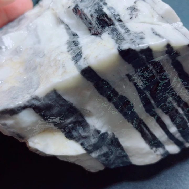 和田玉（糖玉）未镶嵌珠宝奇石