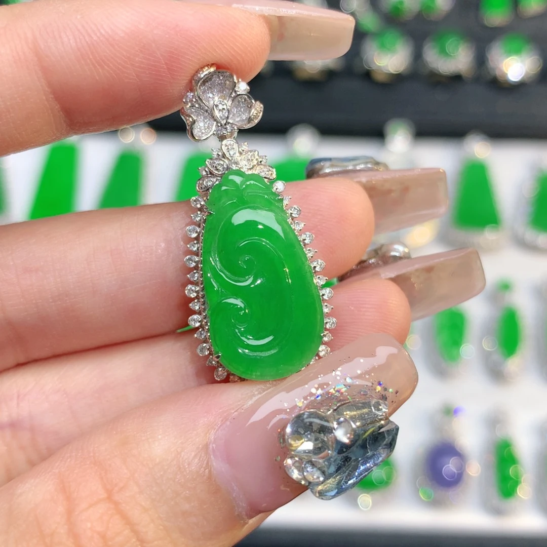 翡翠18K金镶嵌吊坠(不含链)