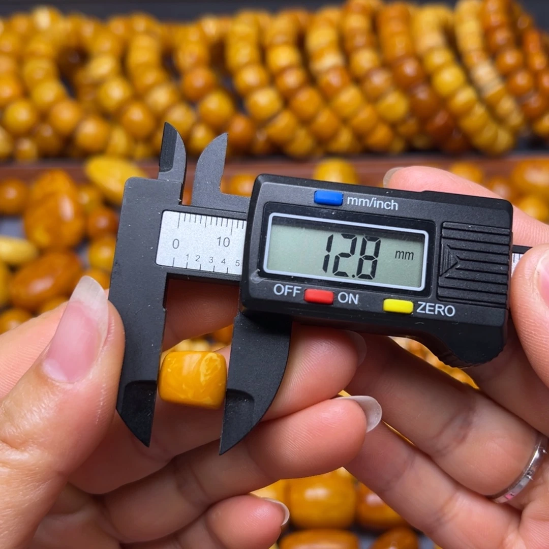 琥珀未镶嵌吊坠(不含链)