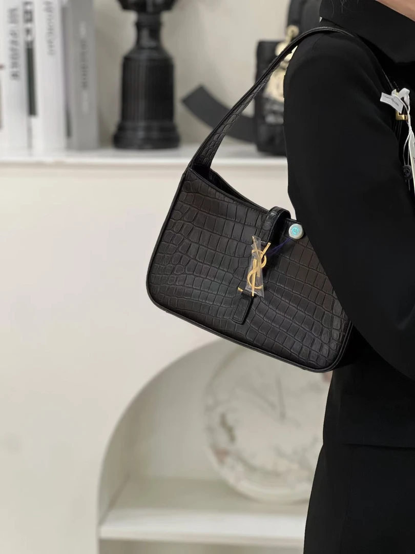 99新 YSL/圣罗兰 YSL 腋下hobo黑金鳄压/优品