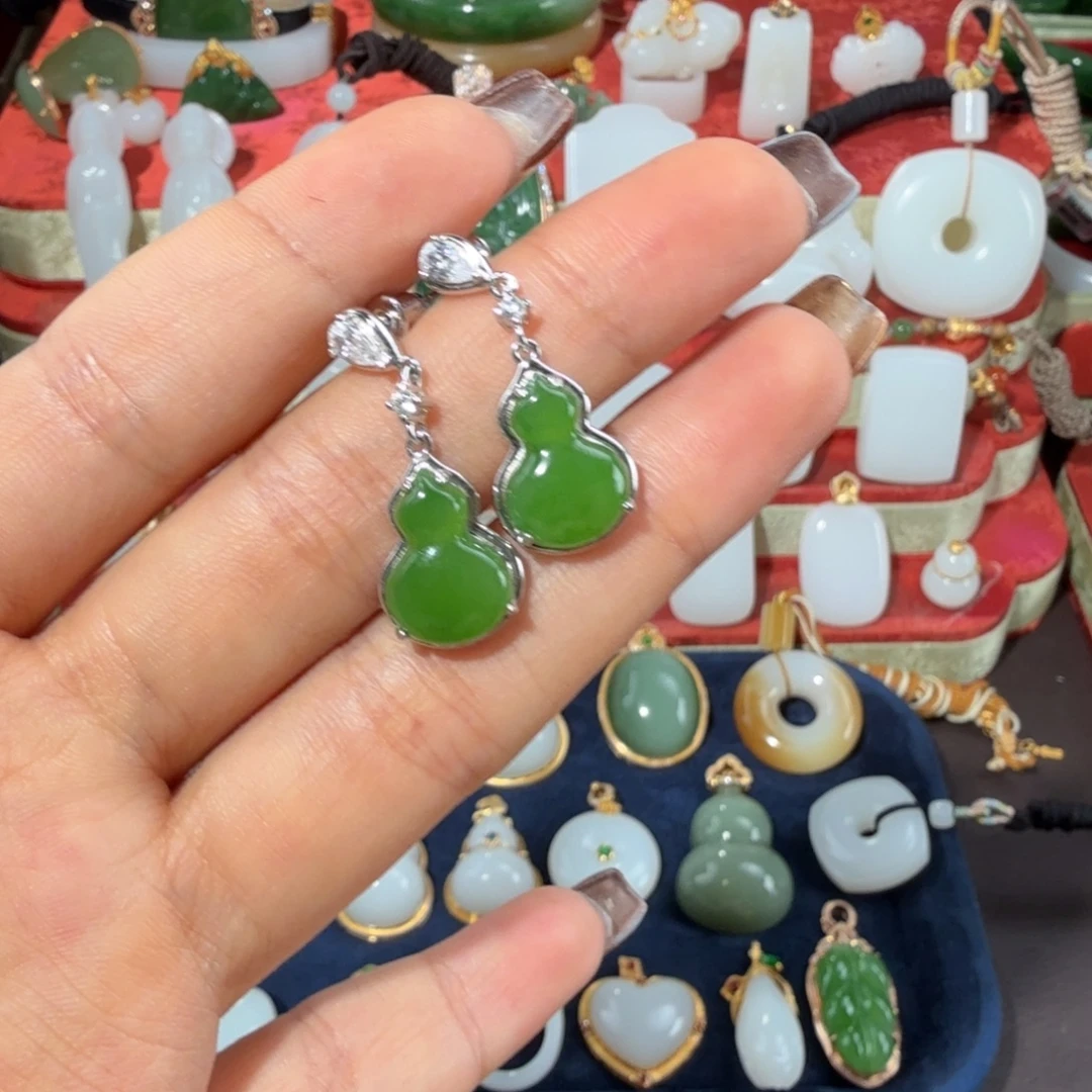 和田玉银S925镶嵌颈饰